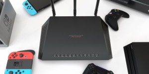 Beitragsbild des Blogbeitrags Netgear ergänzt sein Portfolio um das Einstiegsmodell Nighthawk Pro Gaming XR300 
