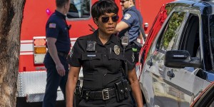 Beitragsbild des Blogbeitrags 9-1-1 kehrt zurück: Die dritte Staffel der Action-Serie ab 8. Jänner exklusiv auf Sky 1 