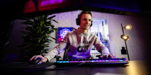 Beitragsbild des Blogbeitrags Aus Red Bull pLANet one wird Red Bull pLANet Oneline