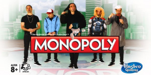 Beitragsbild des Blogbeitrags Comedy-Star Bülent Ceylan bedankt sich bei Mr. Monopoly für Spende