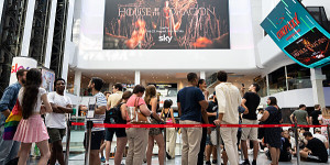 Beitragsbild des Blogbeitrags Imposanter Serien-Start: Sky Österreich präsentierte House of the Dragon im Kino 