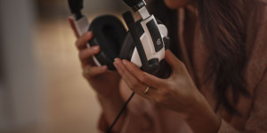 Beitragsbild des Blogbeitrags EPOS H3 Hybrid Gaming Headset mit Sommer-Rabatt erhältlich