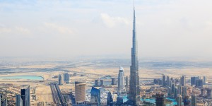Beitragsbild des Blogbeitrags Schwindelfrei! 3 Stunden am Burj Khalifa. 