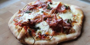 Beitragsbild des Blogbeitrags Pizza selbstgemacht – das bessere Fastfood