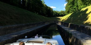Beitragsbild des Blogbeitrags Slow Travel Along The Saône River With A House Boat 