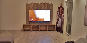 Beitragsbild des Blogbeitrags DIY: Fernsehregal